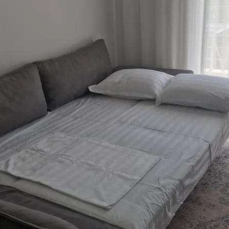 Vaso Apartment, Qerret Lejlighed