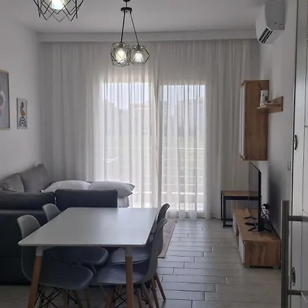 Apartment Vaso Apartment, Qerret *