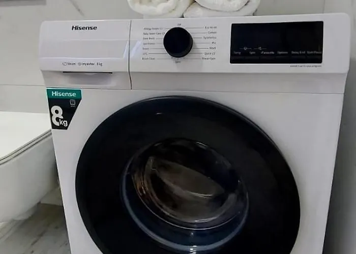 Vaso Apartment, Qerret