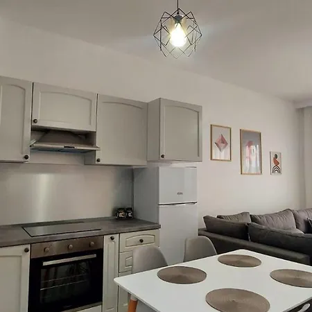 Vaso Apartment, Qerret Apartamento *